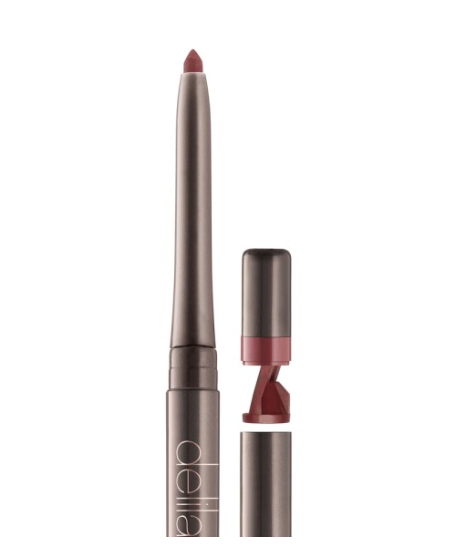 Delilah lip line