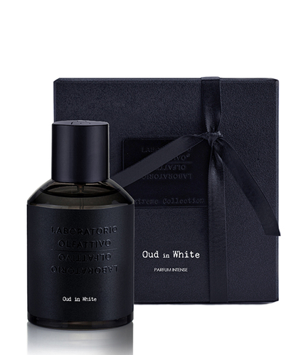 Oud in White